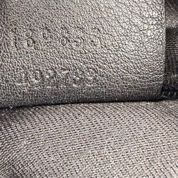 Gucci Canvas GG Abbey Hobo Bag - Picture 12 of 13